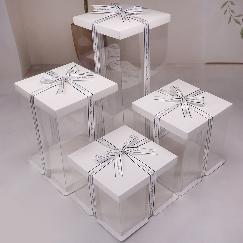 Квадратная прозрачная коробка для торта на день рождения